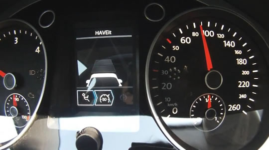 Tecnologia da Volkswagen demonstra piloto automático