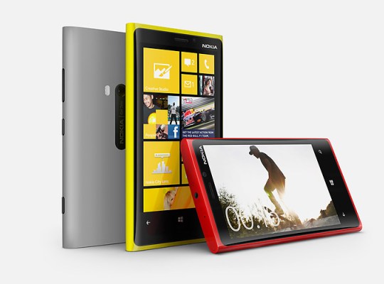 Novo Nokia Lumia 920 com WP8 chega a Portugal