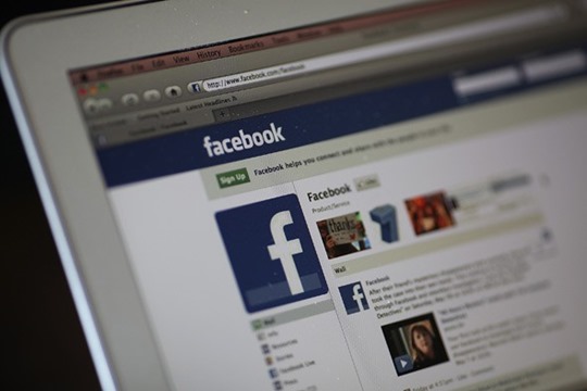 facebook-screen-shot-1305207672