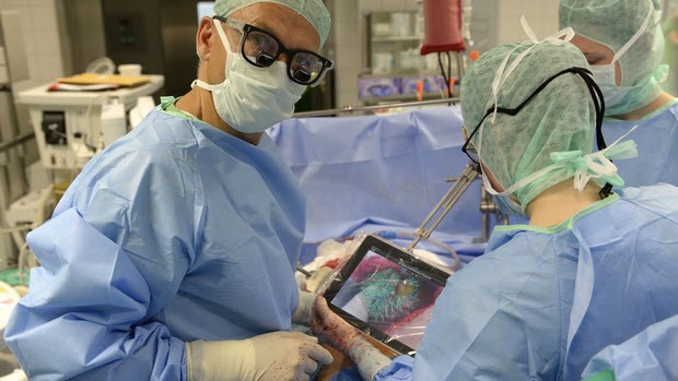 iPad ajudou em cirurgia ao fígado na Alemanha