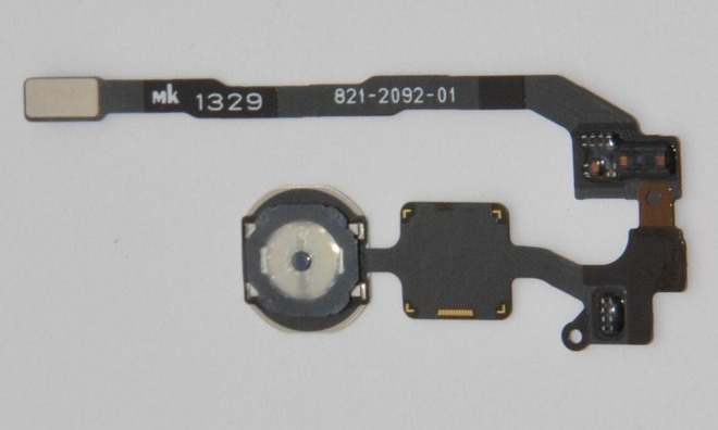 Surgem mais evidências que o iPhone 5S vai ter leitor biométrico