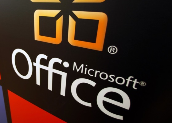 Office para iPad vai ser uma realidade, afirma Steve Ballmer