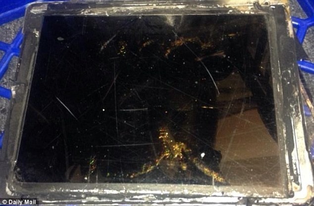 iPad Air arde e obriga a evacuação de loja na Austrália