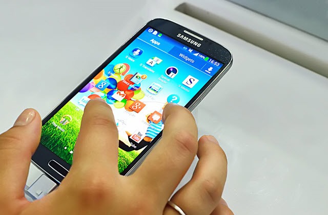 Programadores encontram Backdoor nos Samsung Galaxy