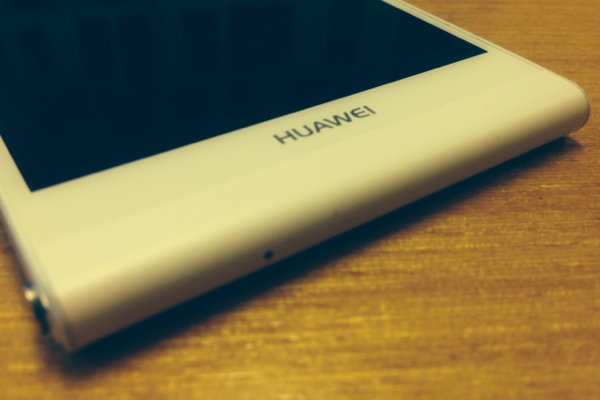 Huawei desistiu de criar e lançar o seu smartphone dual-boot