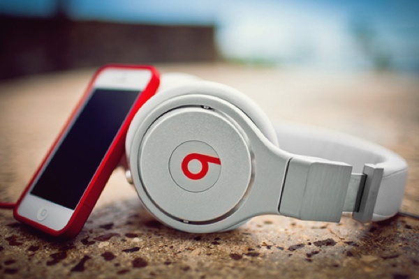 Rumores dão certa a compra da Beats Electronics pela Apple