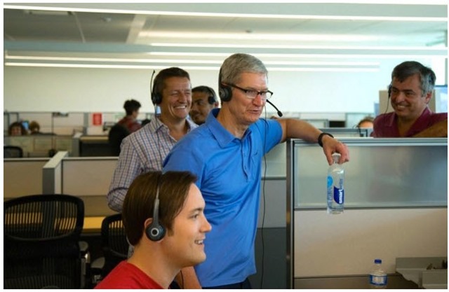 Tim Cook mostra que a Apple precisa do Windows