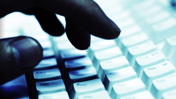 luuuk-trojan-snatches-500000-from-european-bank-in-one-week