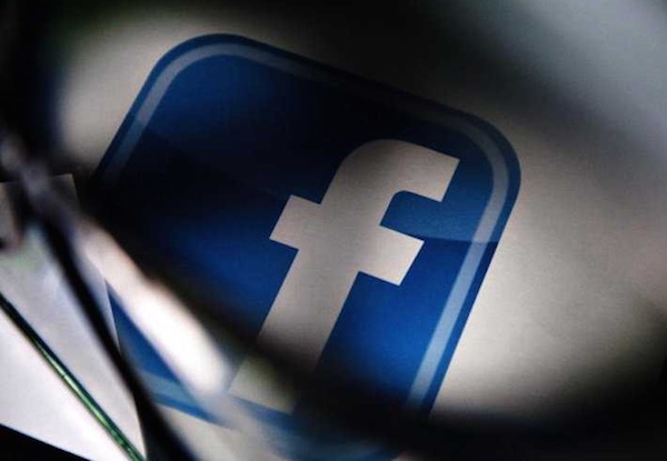 Facebook volta a explicar as permissões usadas pelo Messenger