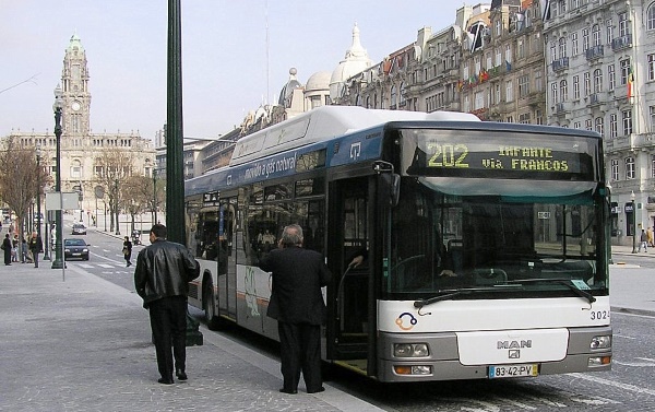 Autocarros do Porto com Internet gratuita a partir de hoje