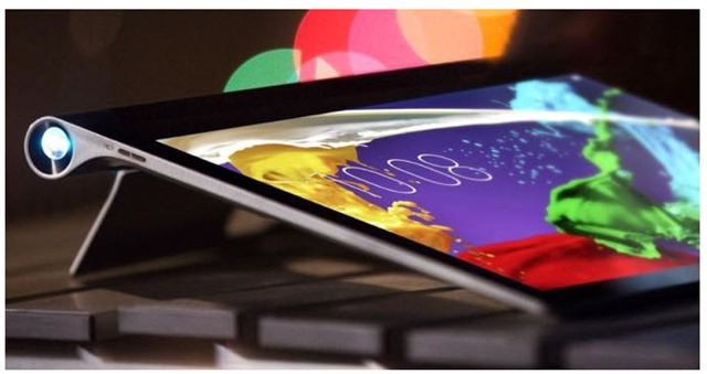 Tablet Lenovo Yoga 2 Pro traz videoprojector incluído