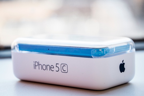Produção do iPhone 5C irá parar já em meados do próximo ano