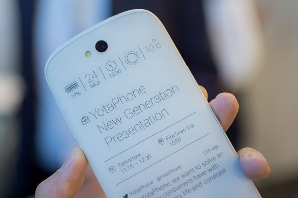 imagem_yotaphone02