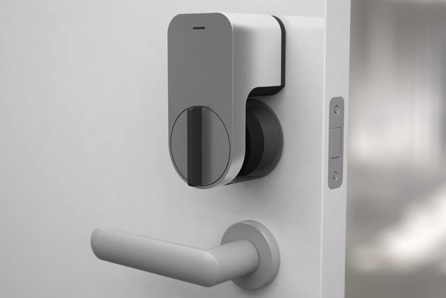 Qrio Smart Lock: Abra a porta com o seu smartphone