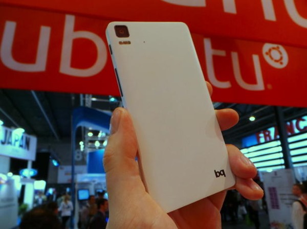 ubuntu_phone_000