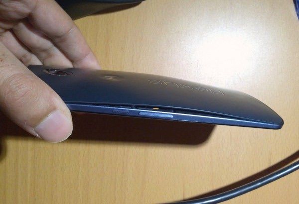 Nexus 6 começa a apresentar problemas com a tampa traseira