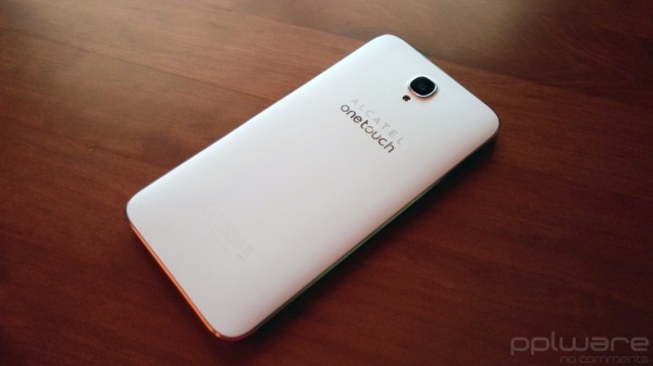 alcatel_idol_2_traseira