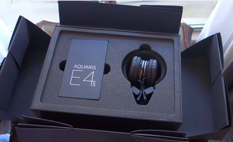 Primeiro Unboxing ao smartphone BQ Aquaris E4.5 com Ubuntu