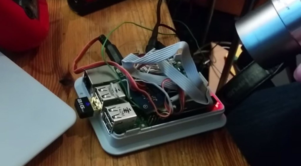 Não tire fotografias ao novo Raspberry Pi 2