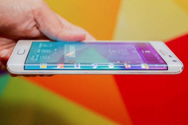 Samsung compra plataforma para rivalizar com Apple Pay