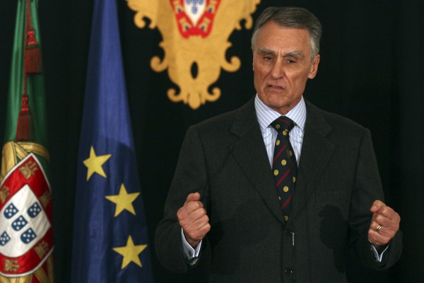 Cavaco Silva faz declaração ao País sobre a tempestade na Madeira.
