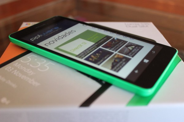 Lumia 535 recebe actualização para resolver problemas do ecrã