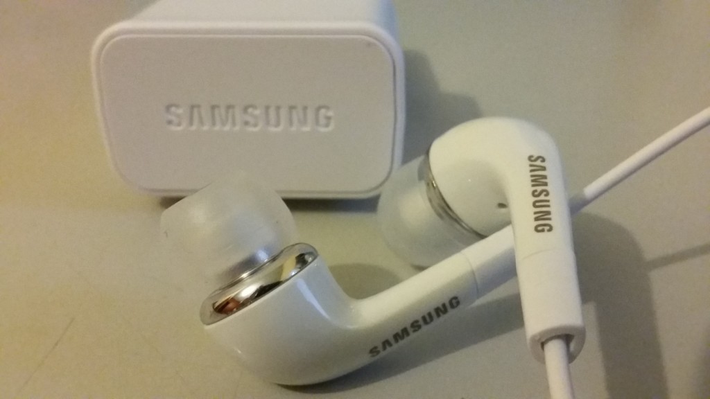Samsung Galaxy A3 - Foto em luz artificial