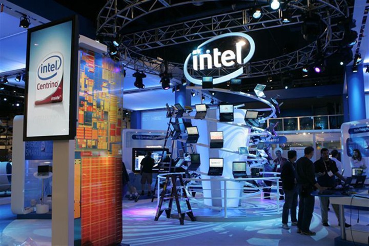 TECH-SHOW/