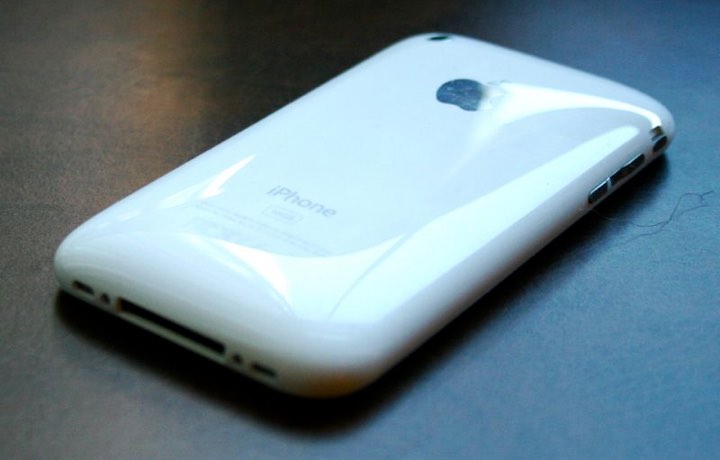 Apple vai terminar o suporte ao iPhone 3G e ao 3GS em breve