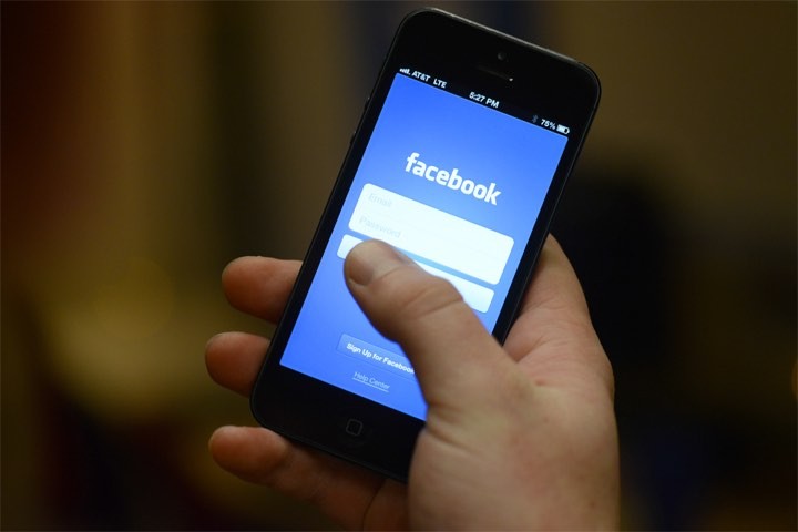 Facebook Moments está proibido na União Europeia