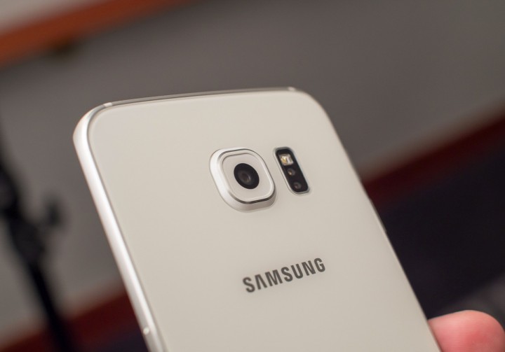 Câmaras dos Samsung Galaxy podem estar a espiar utilizadores