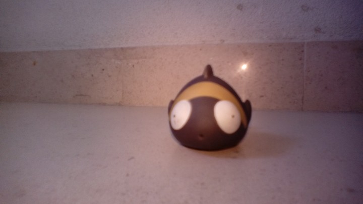 UMI Iron - Câmara frontal com flash
