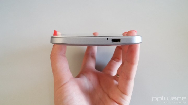 UMI Iron - Porta microUSB