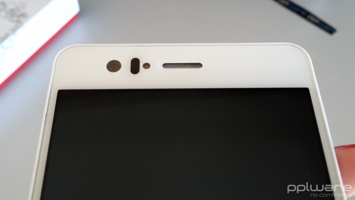 bq Aquaris M5  - Câmara frontal com flash