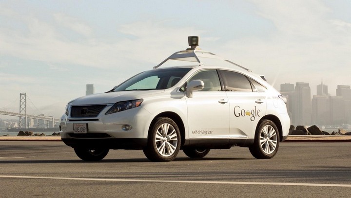 Carro da Google envolvido no primeiro acidente com feridos
