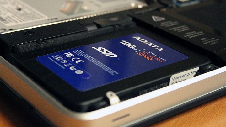 Mac OS X 10.10.4 traz suporte TRIM para discos SSD de terceiros