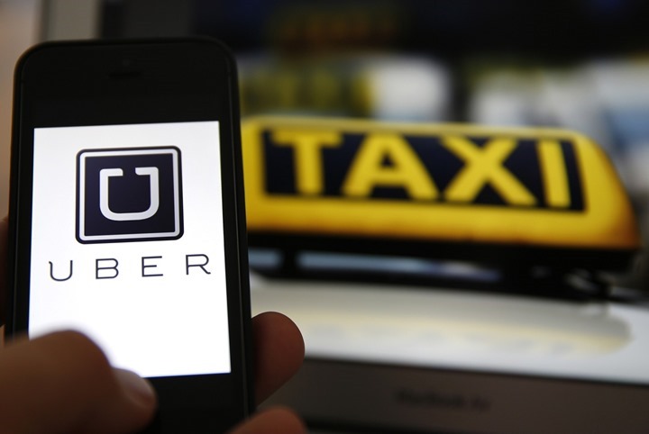 Qual a opinião dos portugueses relativamente ao serviço UBER?