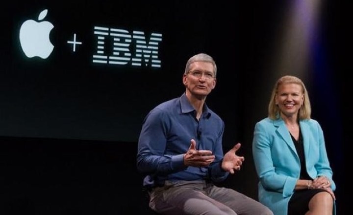 Metade dos funcionários da IBM vão usar computadores Apple