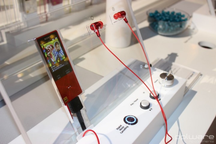IFA 2015 - Sony 7