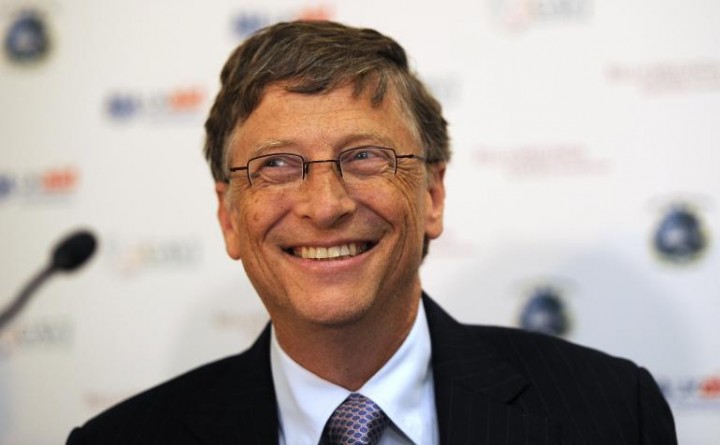 Bill Gates defende que Apple deve desbloquear iPhone para o FBI