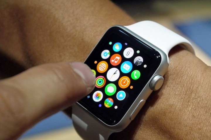 Apple Watch terá de ser completamente independente do iPhone