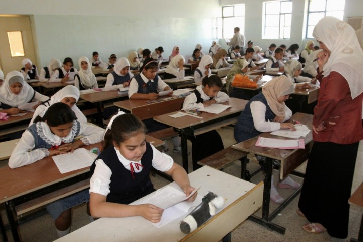 Iraque bloqueia Internet para os alunos não copiarem nas provas
