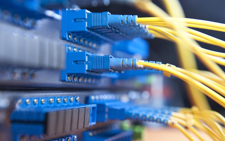 Facebook e Microsoft vão instalar cabo submarino de 160Tbps