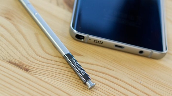 Galaxy Note 6 poderá chegar com 6 GB de memória RAM