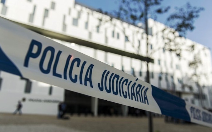 Aveiro: Jovem pedófilo que atacava no Facebook detido pela PJ