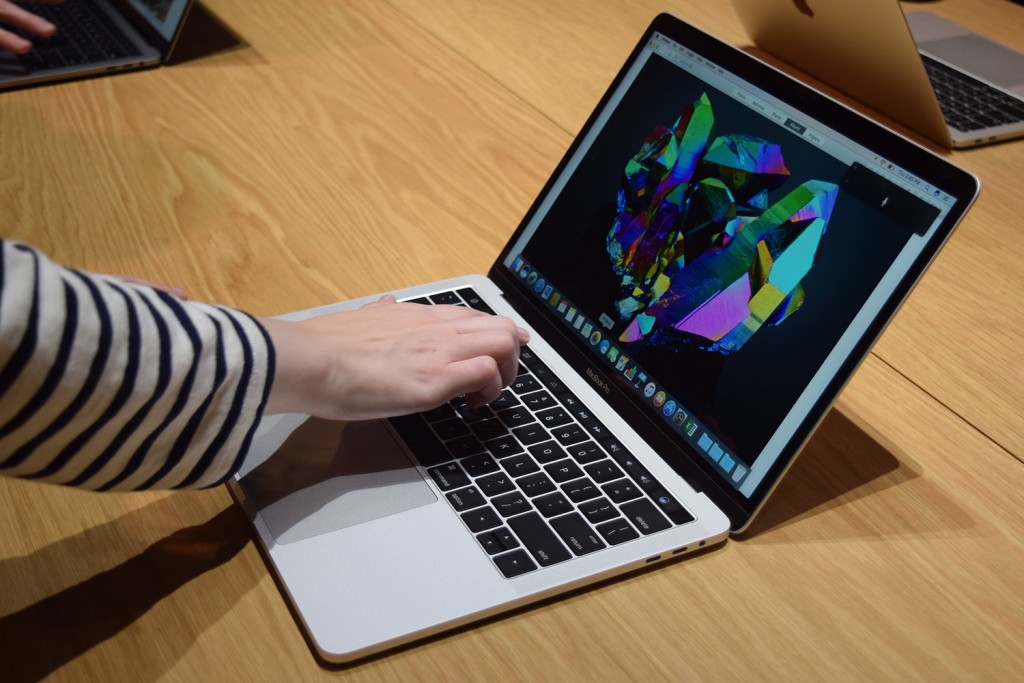 Apple removeu tempo de duração da bateria do macOS 10.12.2