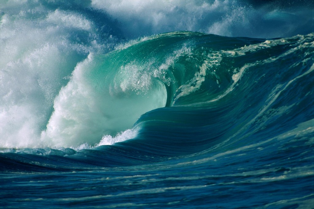 Espanha: Turbina inovadora gera energia barata com ondas do mar