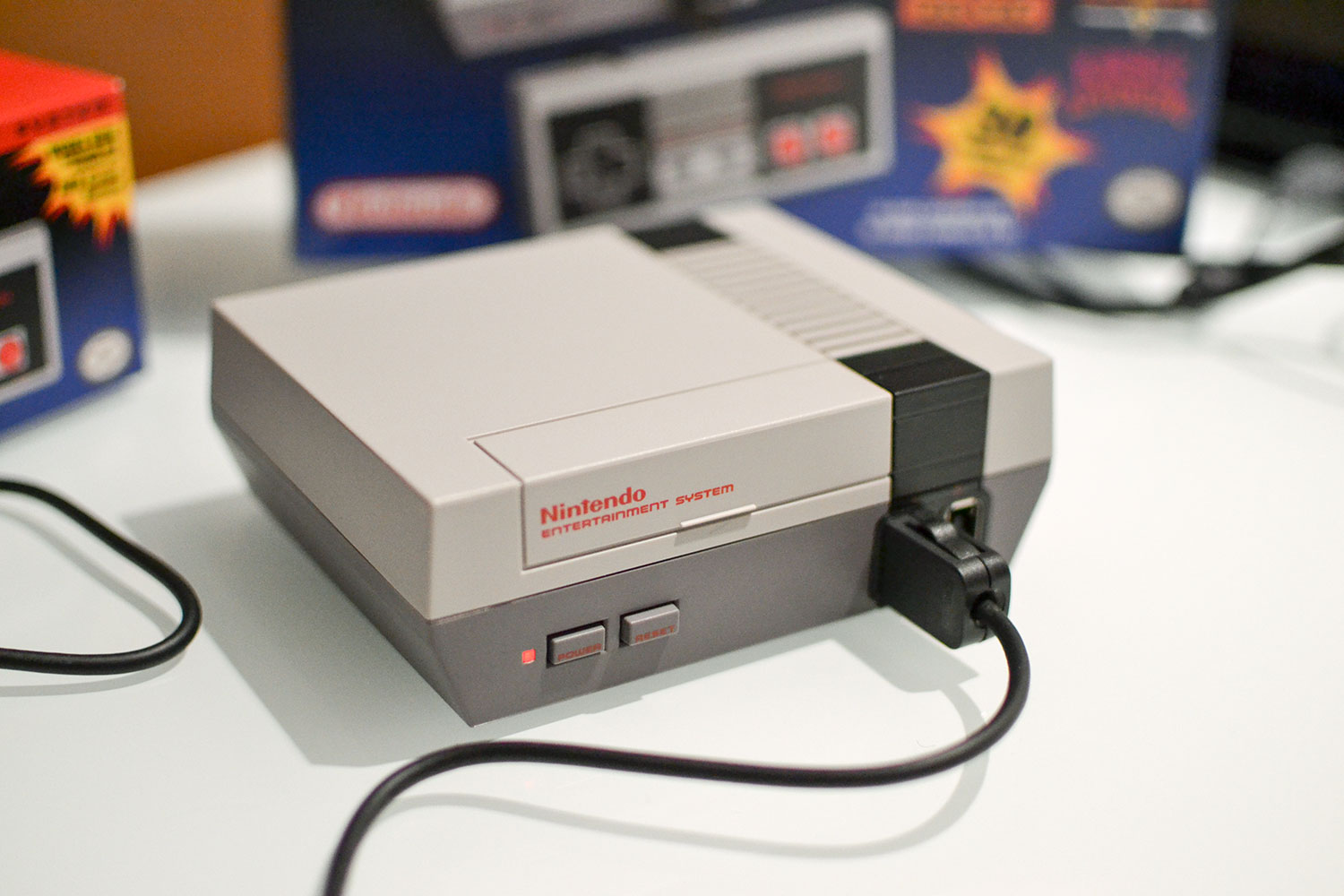 Hackers desbloqueiam nova NES Mini Classic