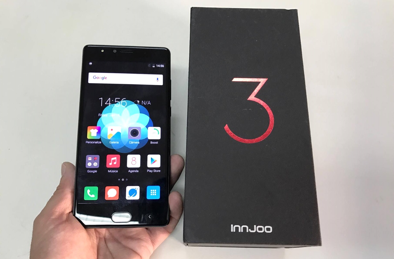 Unboxing ao smartphone Innjoo 3