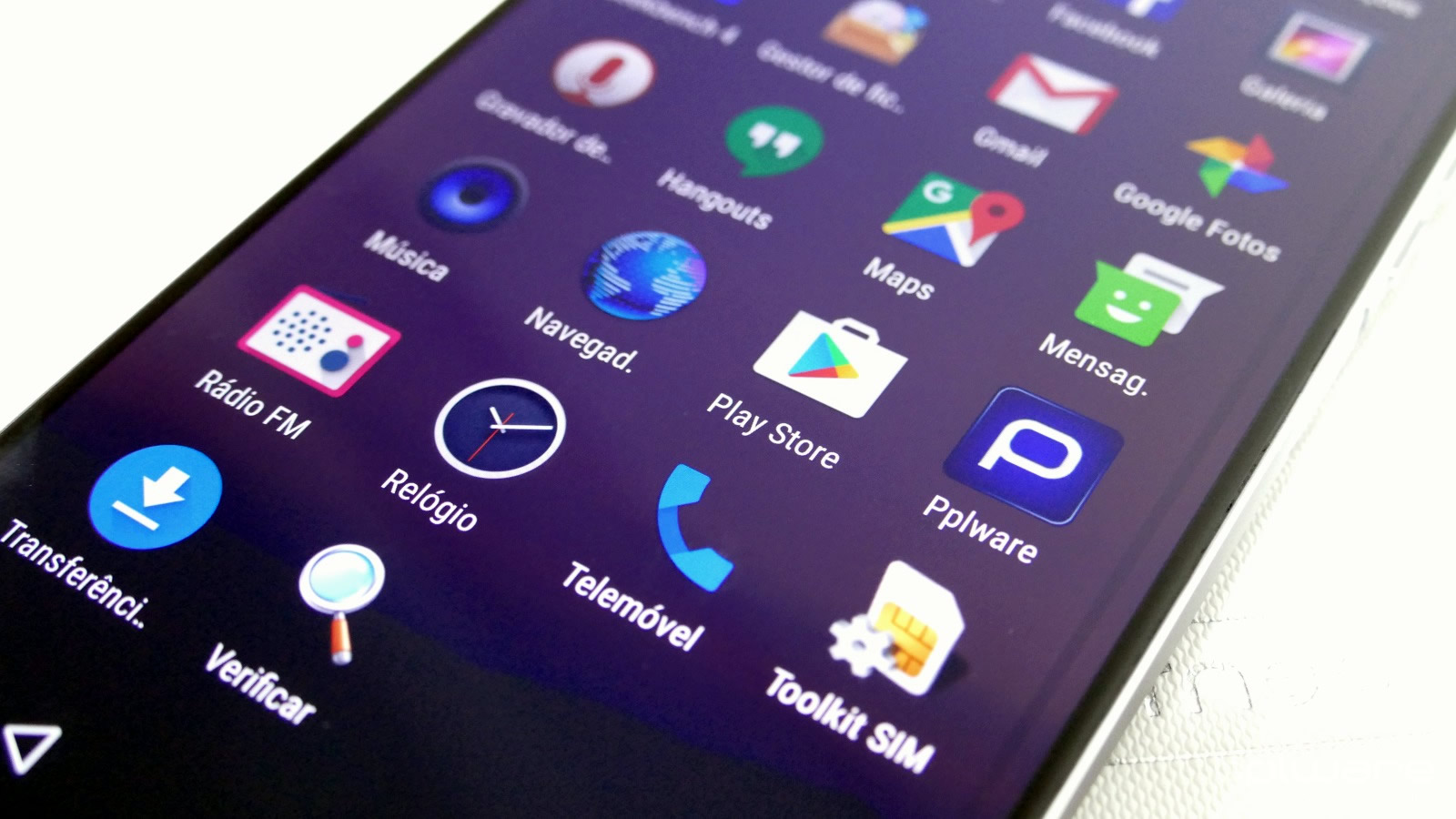 Receitas da Play Store aumentam 82% graças ao Tinder